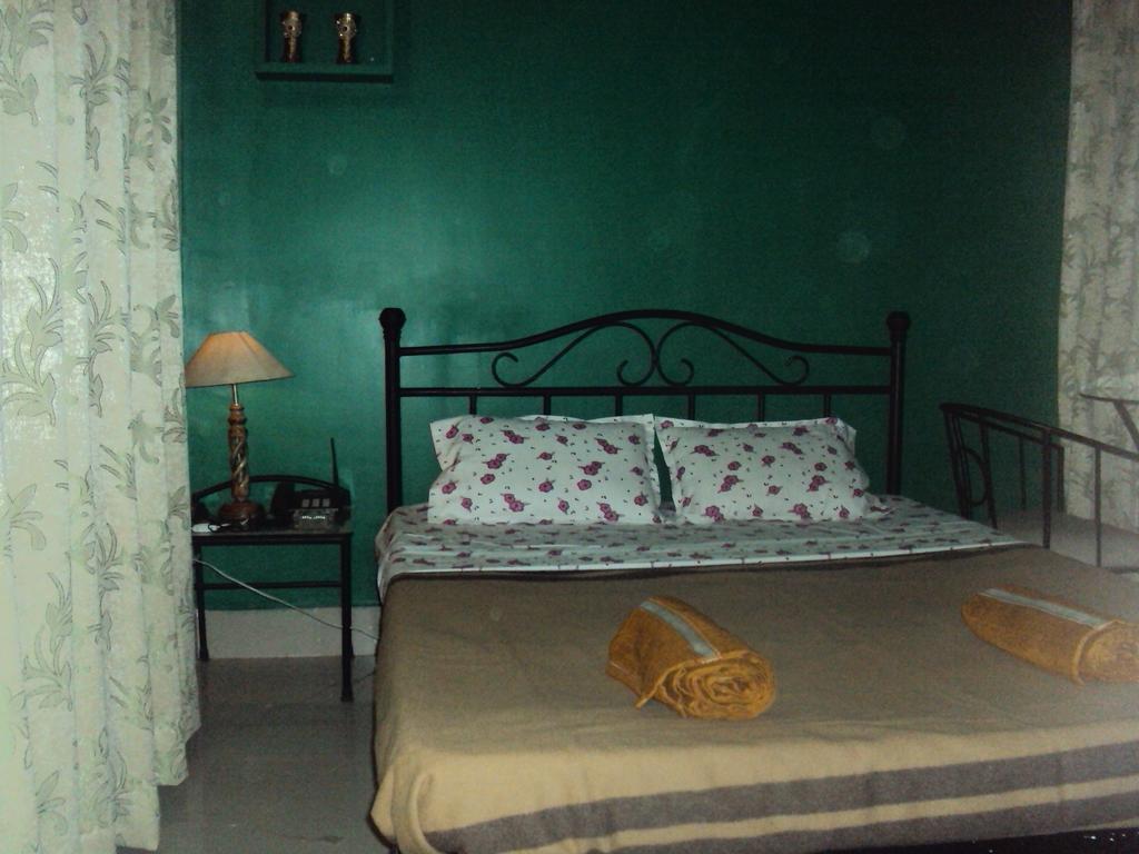 Hotel Kings Castle Guwahati Habitación foto